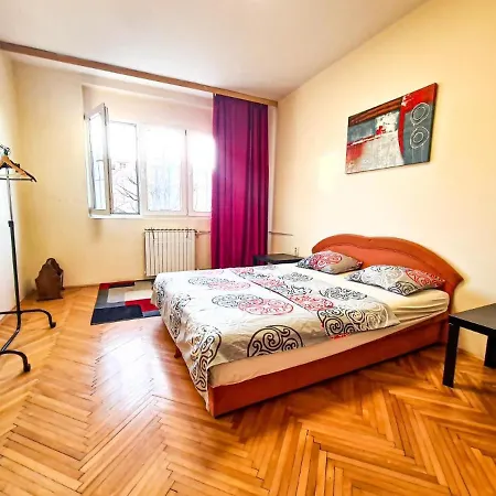 Rooftop At Mainsquare Apartment Skopje
